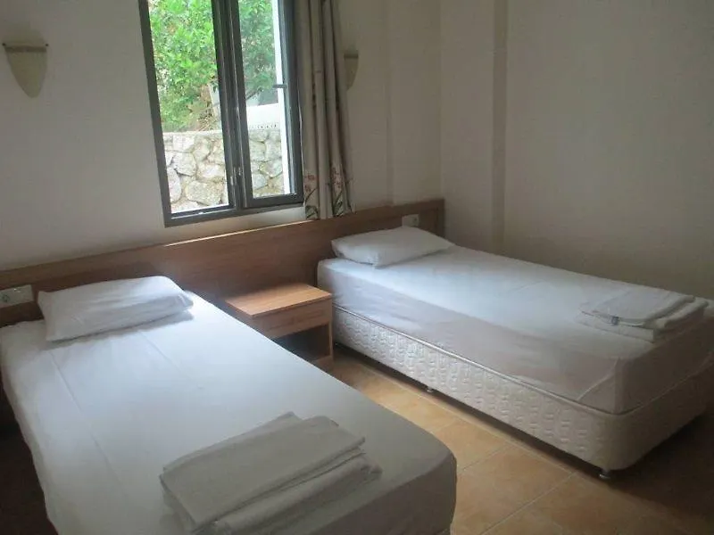 Saga Apartment Icmeler
